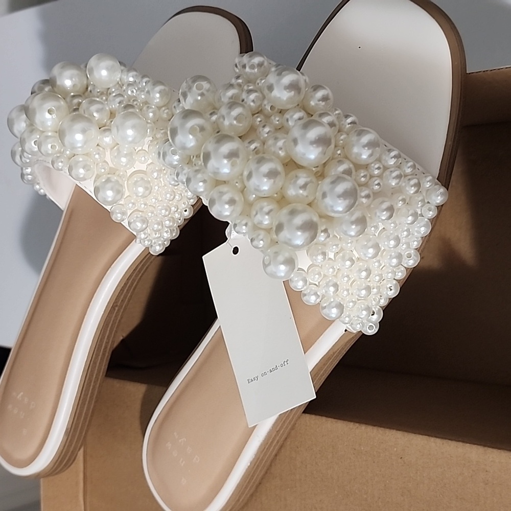 A New Day Sandals with Pearl Embellishments - Picture 5 of 8
